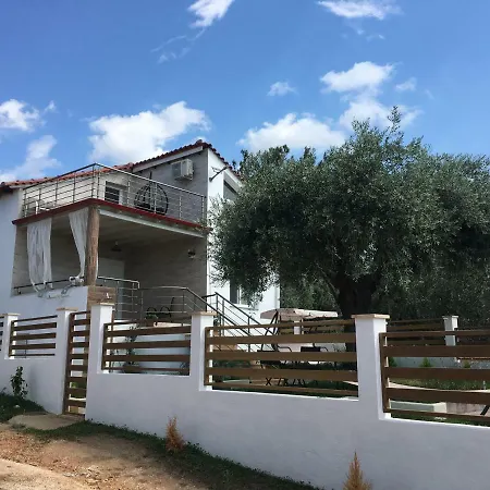 Βίλα Happy Family