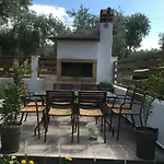 Βίλα Happy Family *