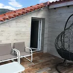 Happy Family Βίλα