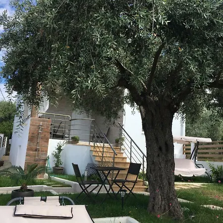 Happy Family Skála Kallirákhis